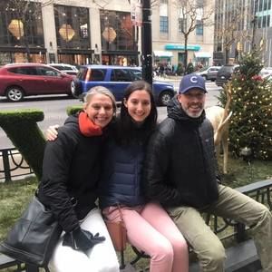 Meet your Posher, Laura